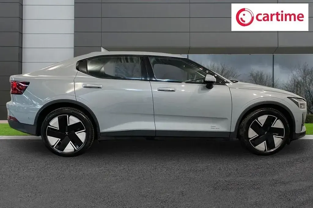 Usado Polestar 2 69 kW (95 HP) 2025 Cinzento Citadino