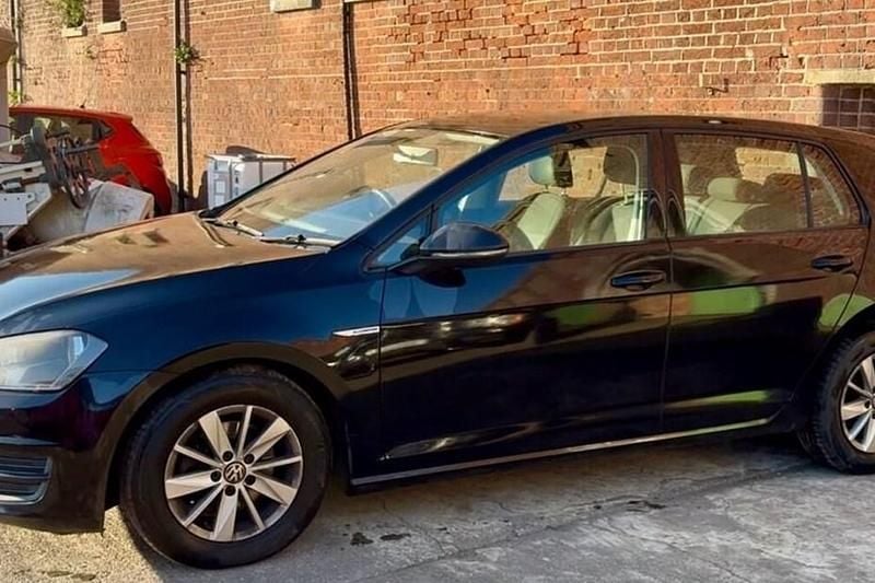 Used VW Golf VII S 110 HP (80 kW) 2014 Black Hatchback