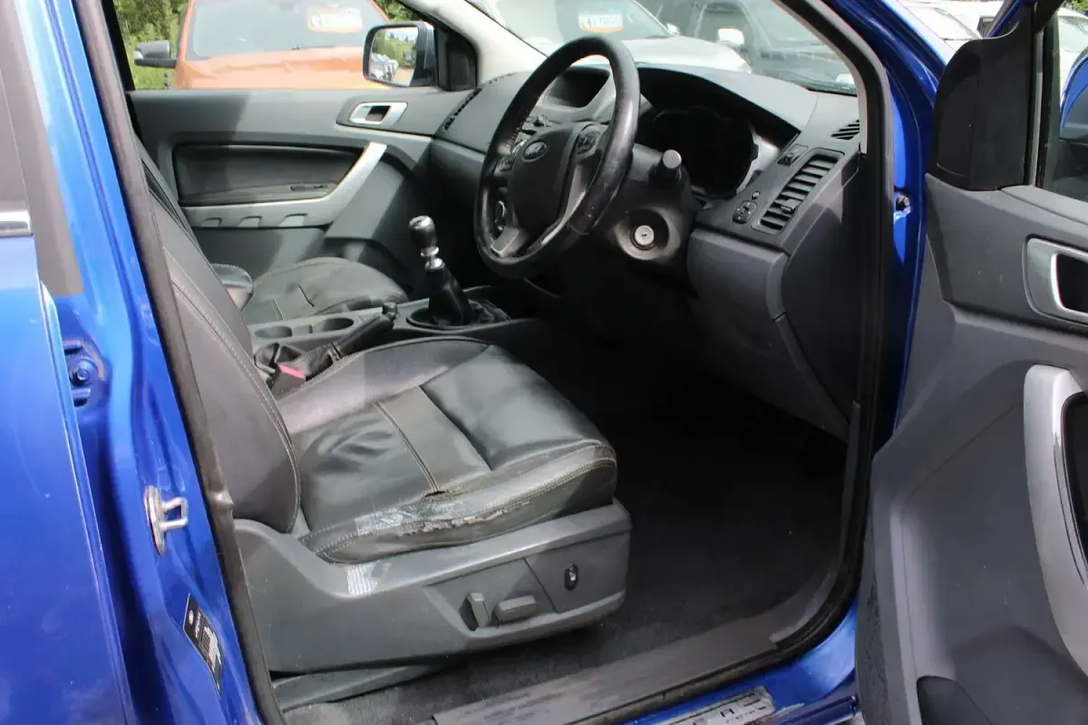 Used Ford Ranger Limited 150 HP (110 kW) 2015 Blue Pickup
