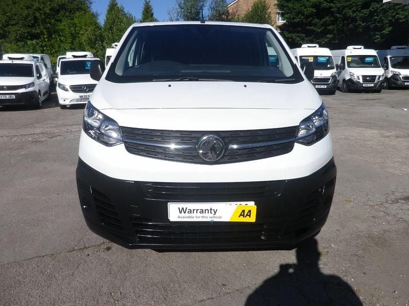 Used Vauxhall Vivaro 2023 White MPV
