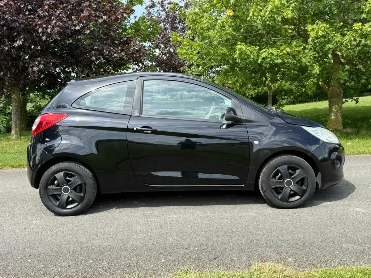 Used Ford Ka Style 69 HP (50 kW) 2009 Black Hatchback