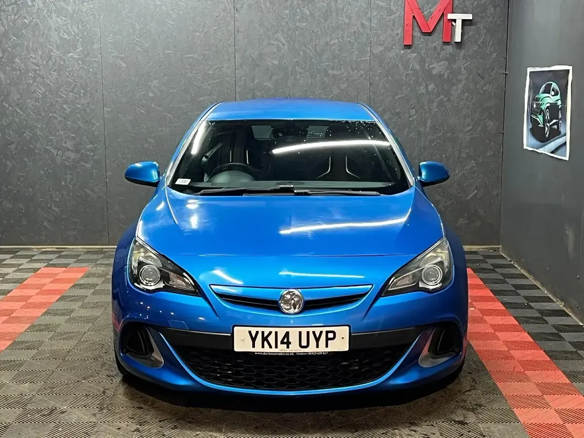 Used Vauxhall Astra GTC S 2014 Blue Hatchback