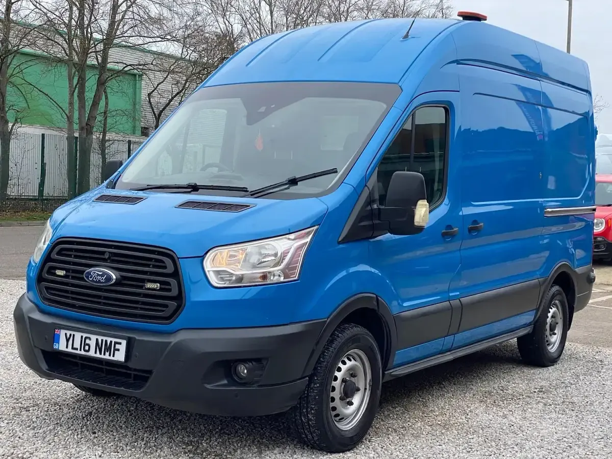 Used Ford Transit 155 HP (114 kW) 2016 Blue Van