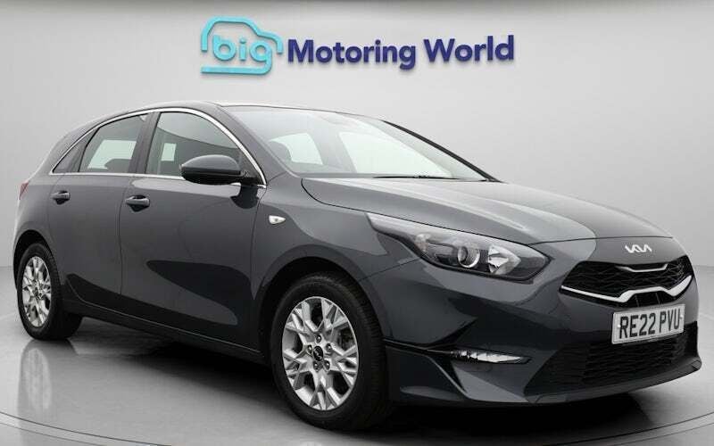 Used 2021 Kia Ceed 2 Hatchback | £11,900 (Fair price) - Image 1/4
