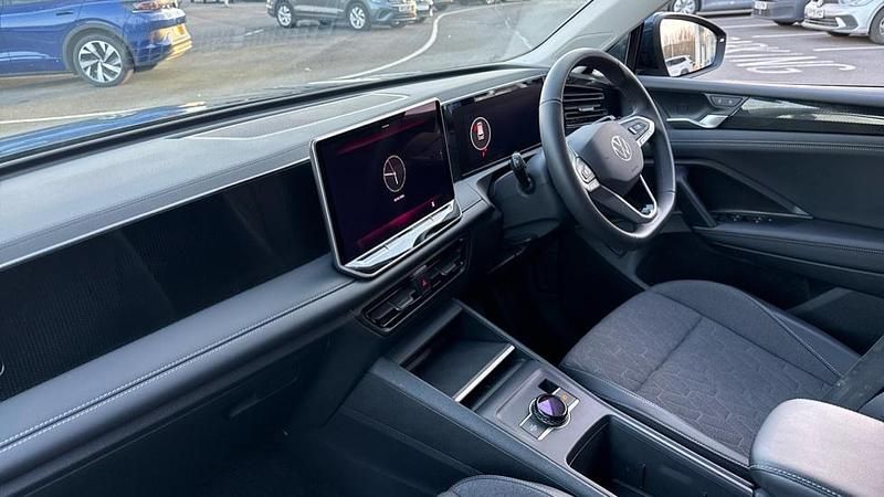 Used VW Tiguan Match 204 HP (150 kW) 2025 Nightshade blue SUV