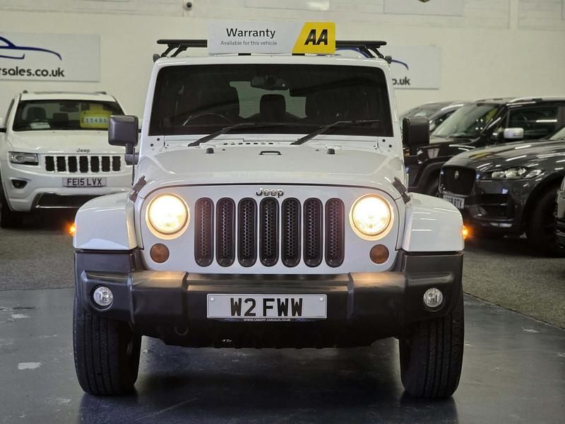 Used Jeep Wrangler Sahara 197 HP (144 kW) 2012 White SUV