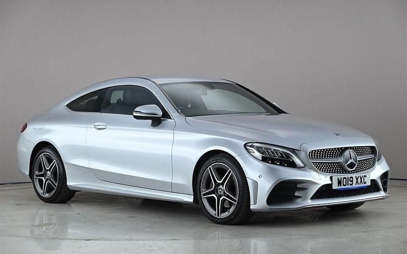 Begagnad Mercedes C220 AMG line 194 HK (142 kW) 2019 Sportkupé