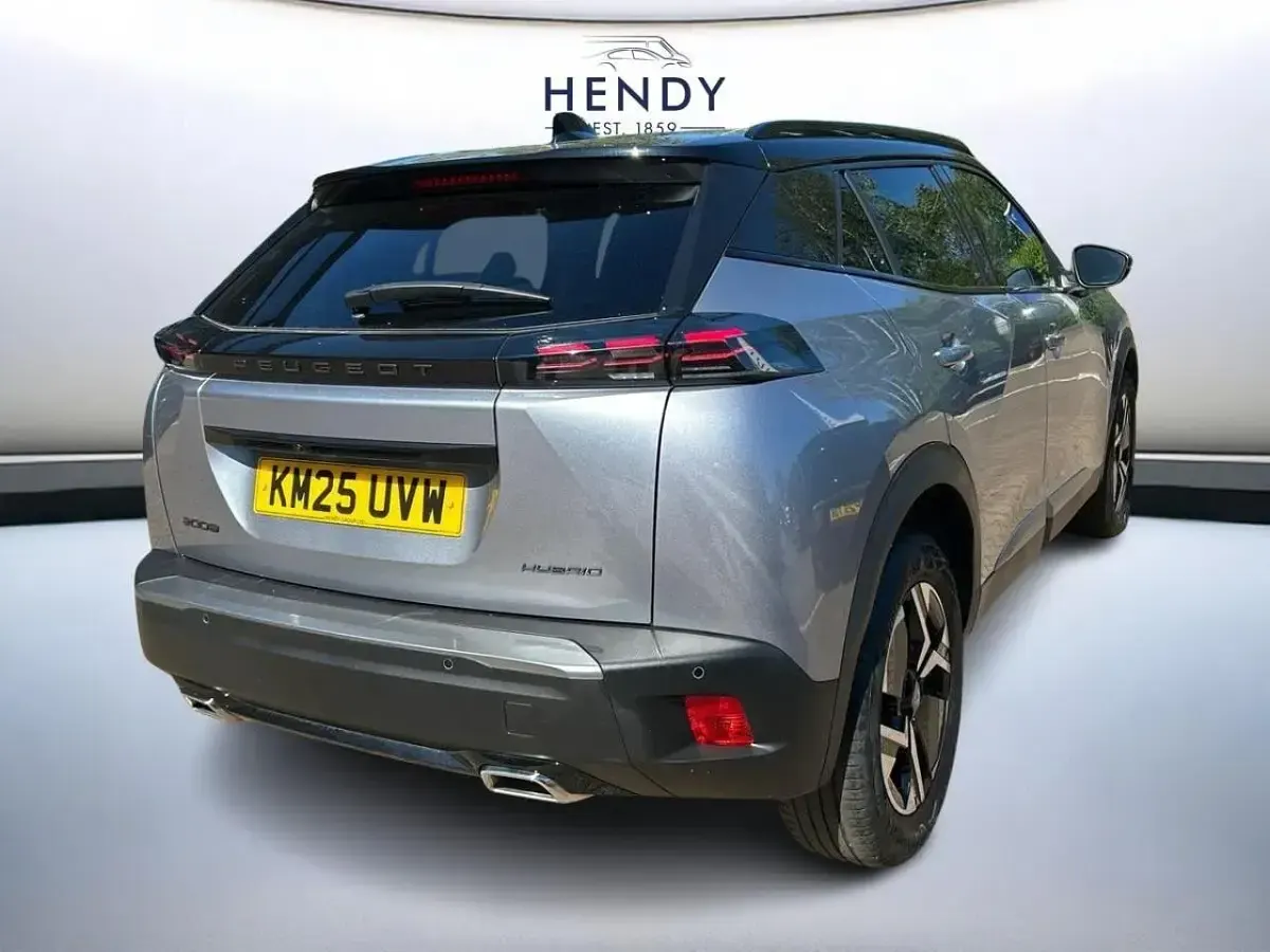 Used Peugeot 2008 GT 134 HP (98 kW) 2025 Grey SUV