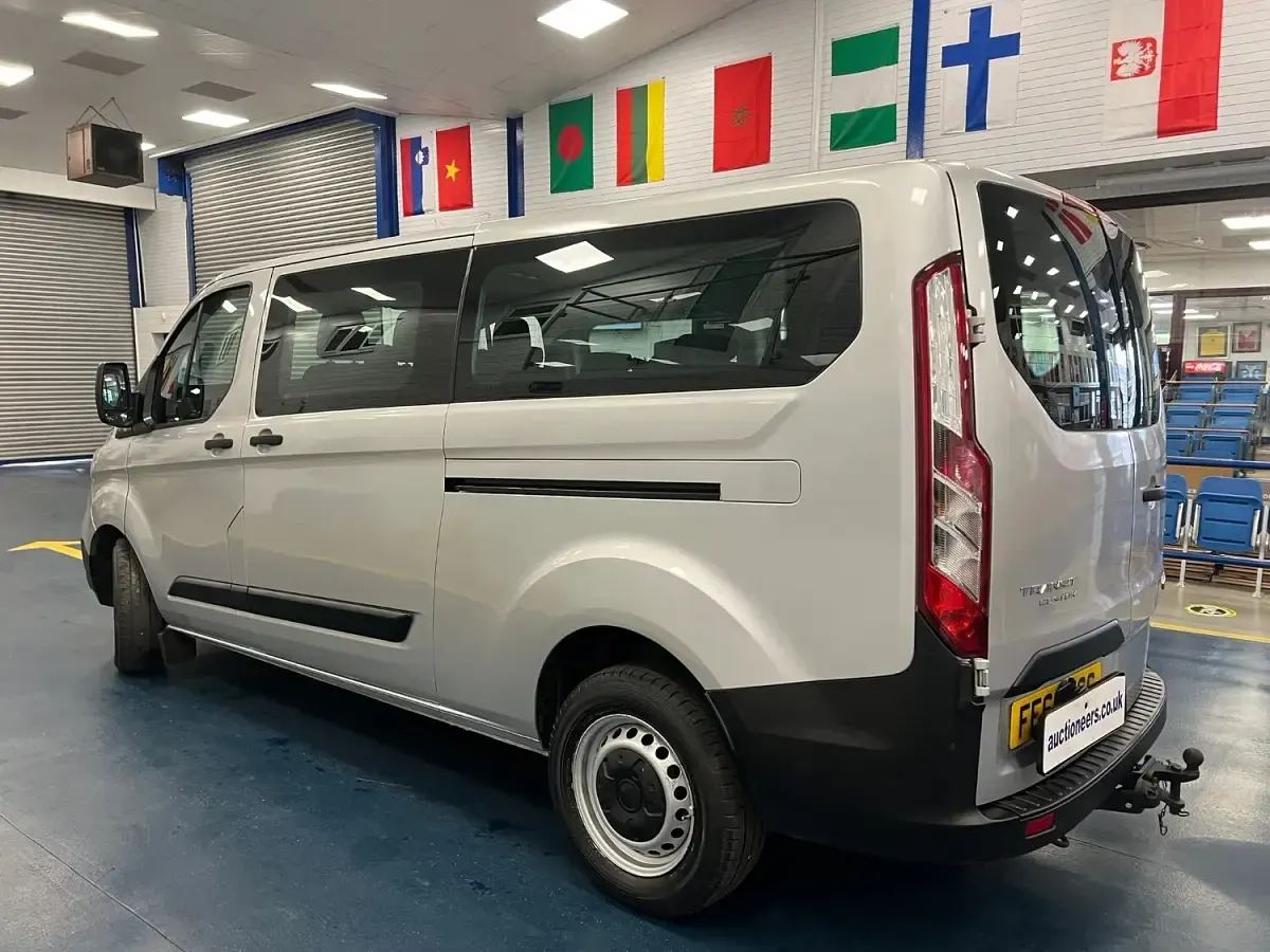 Used Ford Transit Custom 130 HP (95 kW) 2018 Silver