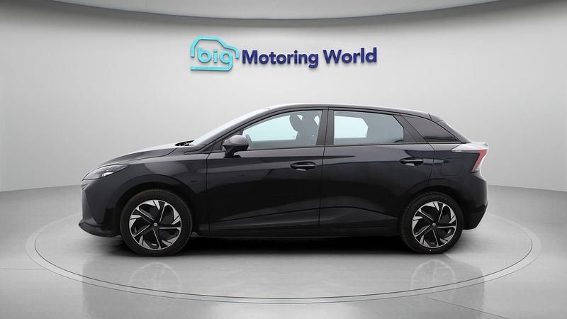 Used MG MG4 EV SE 150 kW (204 HP) 2023 Black Hatchback