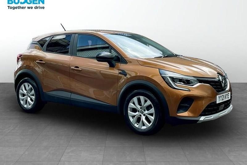 Used Renault Captur Iconic 140 HP (102 kW) 2021 Orange SUV