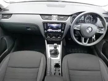 Used Skoda Octavia SE 115 HP (84 kW) 2017 Black Estate