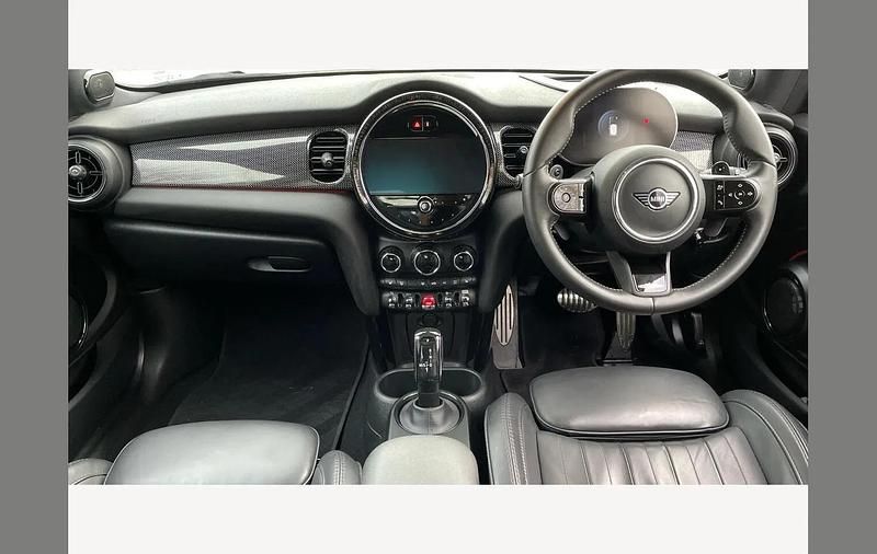 Used Mini John Cooper Works Hatch 231 HP (169 kW) 2023 White Hatchback