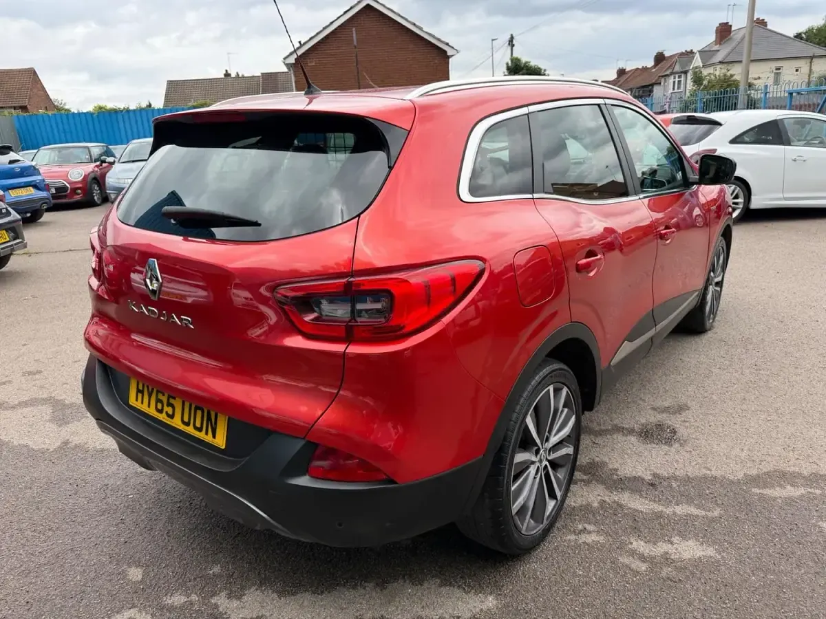 Used Renault Kadjar Signature 130 HP (95 kW) 2015 Red SUV