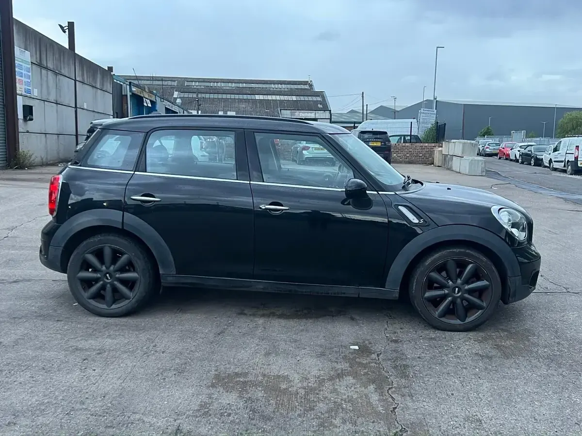 Used Mini Cooper S 2011 Black Hatchback