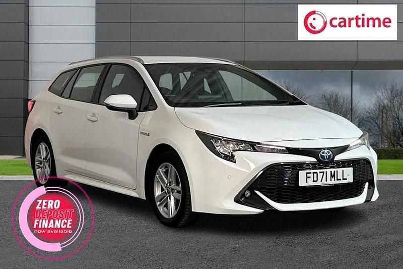 White Used 2022 Toyota Corolla Estate | £15,750 (Fair price) - Image 1/3