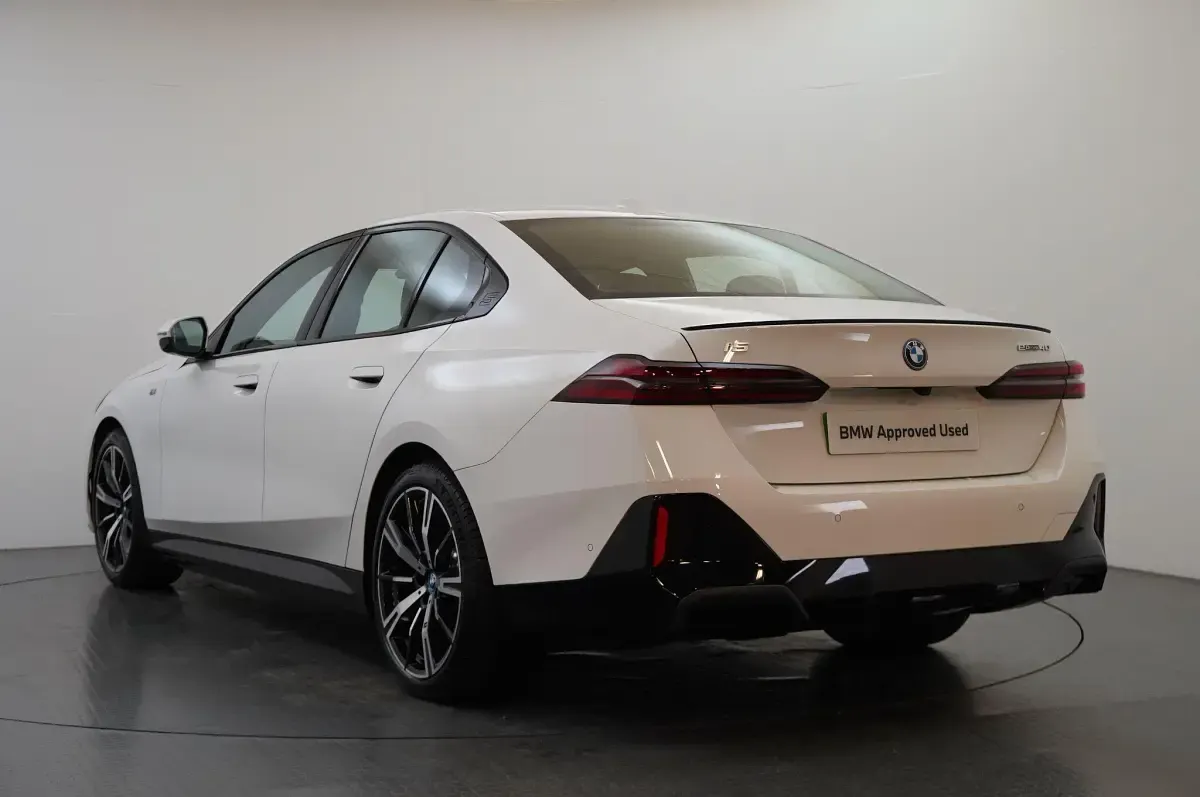Used BMW i5 M Sport 246 kW (335 HP) 2024 White