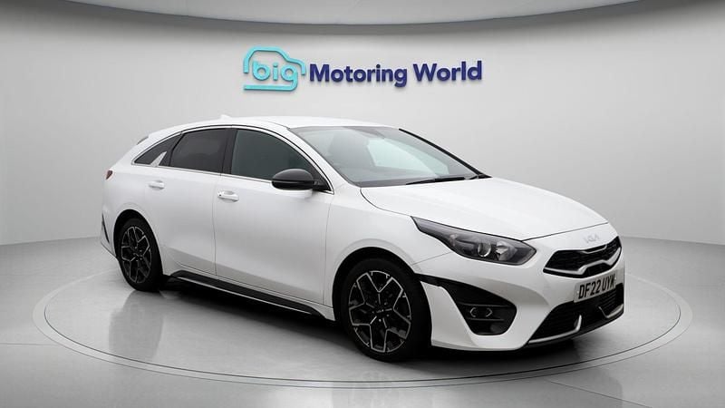 Used 2021 Kia ProCeed GT-Line Hatchback | £15,000 (Fair price) - Image 1/4