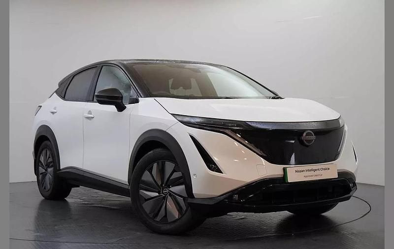 White Used 2024 Nissan Ariya Evolve SUV | £39,999 - Image 1/3