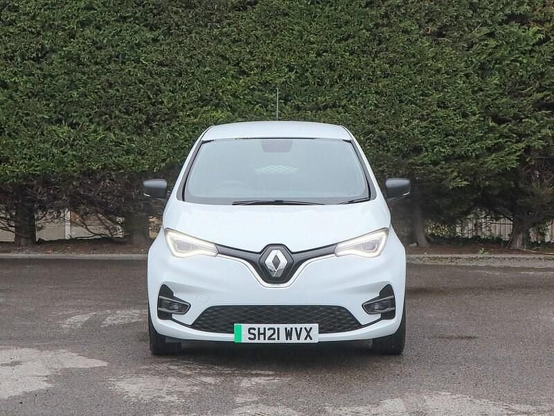 Used Renault Zoe Business 80 kW (109 HP) 2021 White Hatchback