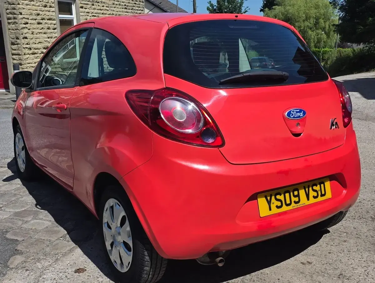 Used Ford Ka Style 69 HP (50 kW) 2009 Red Hatchback
