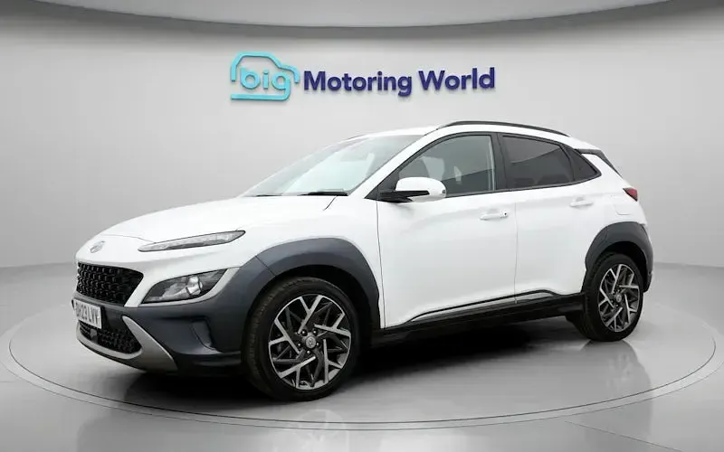 Used Hyundai Kona Premium 141 HP (103 kW) 2022 White SUV