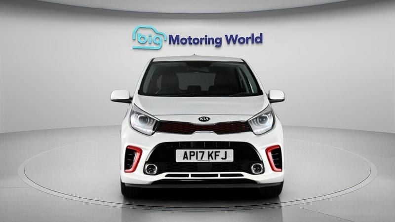 Used Kia Picanto GT-Line 67 HP (49 kW) 2017 White Hatchback