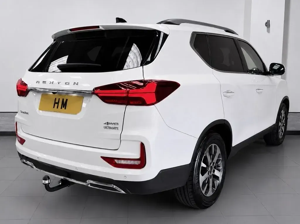 Used SsangYong Rexton 202 HP (148 kW) 2022 White SUV