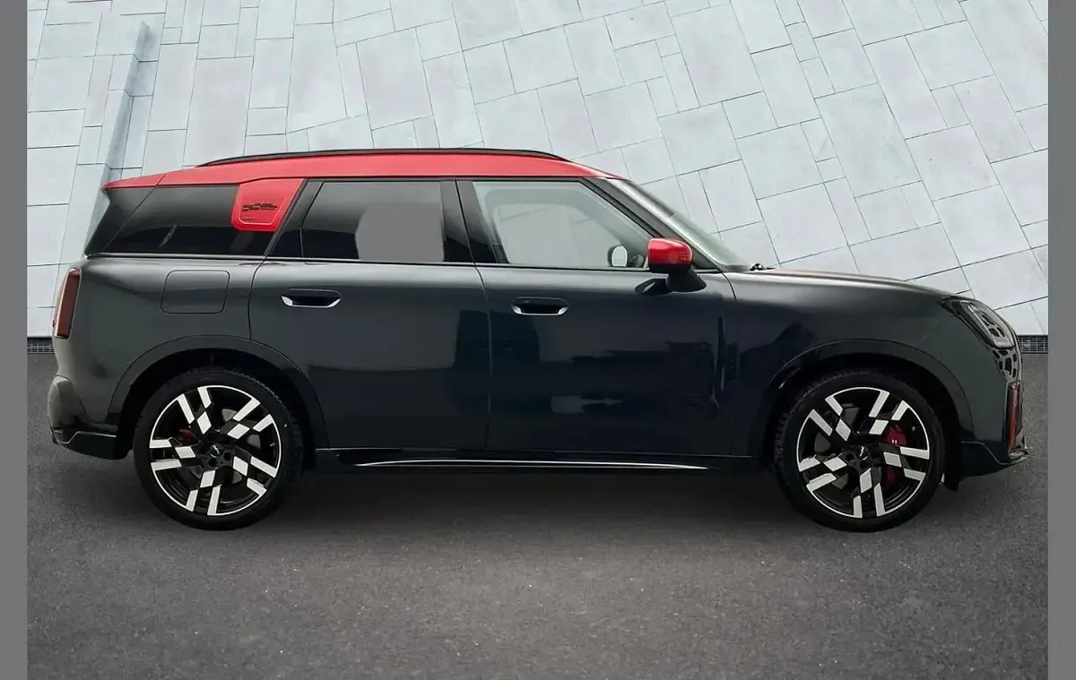 Used Mini John Cooper Works Countryman 296 HP (217 kW) 2024 Grey SUV