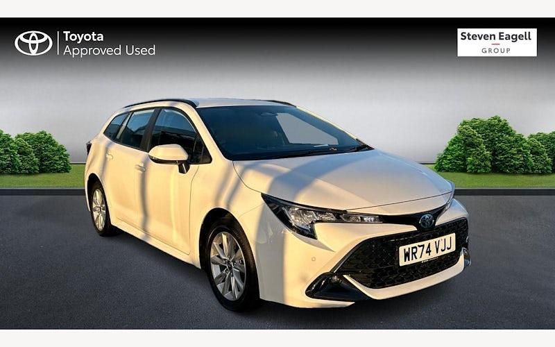 Used 2025 Toyota Corolla Estate | £25,035 (Good price) - Image 1/4