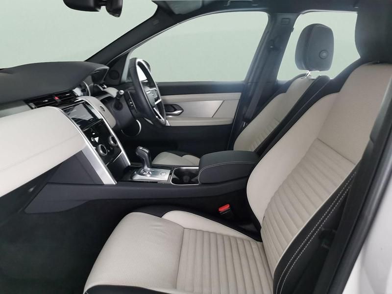 Used Land Rover Discovery Sport Urban Edition 163 HP (119 kW) 2022 White SUV