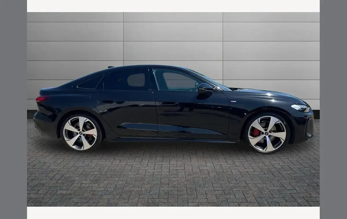 Used Audi A5 Comfort 204 HP (150 kW) 2026 Black Sedan