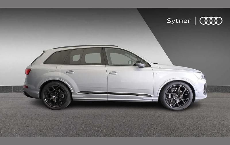 Used Audi Q7 Black Edition 282 HP (207 kW) 2025 Silver SUV