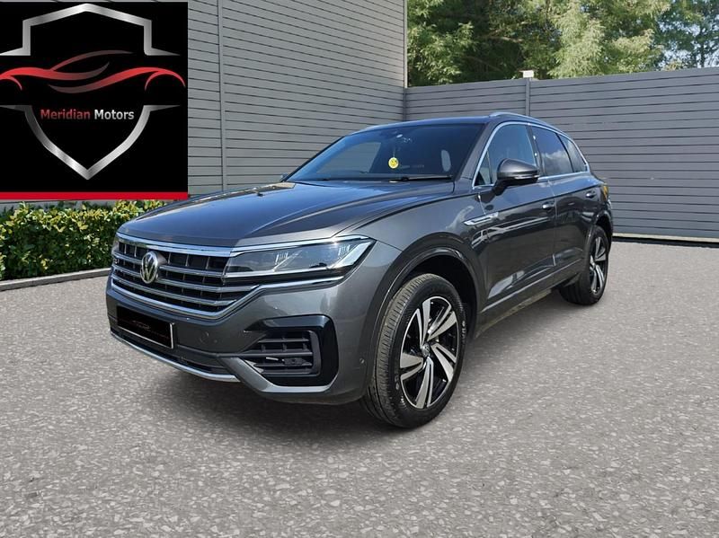 Grey Used 2019 VW Touareg R-line SUV | £24,695 (Fair price) - Image 1/4