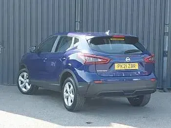 Used Nissan Qashqai Acenta Premium 157 HP (115 kW) 2021 Blue SUV