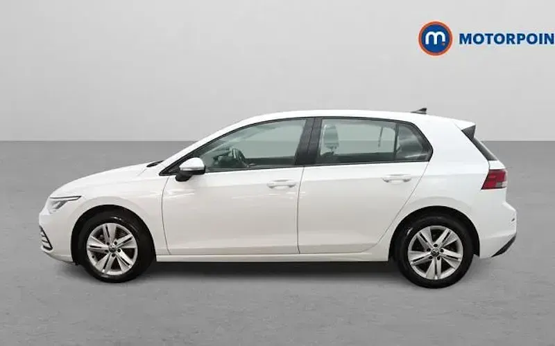 Used VW Golf VIII Life 110 HP (80 kW) 2024 Hatchback