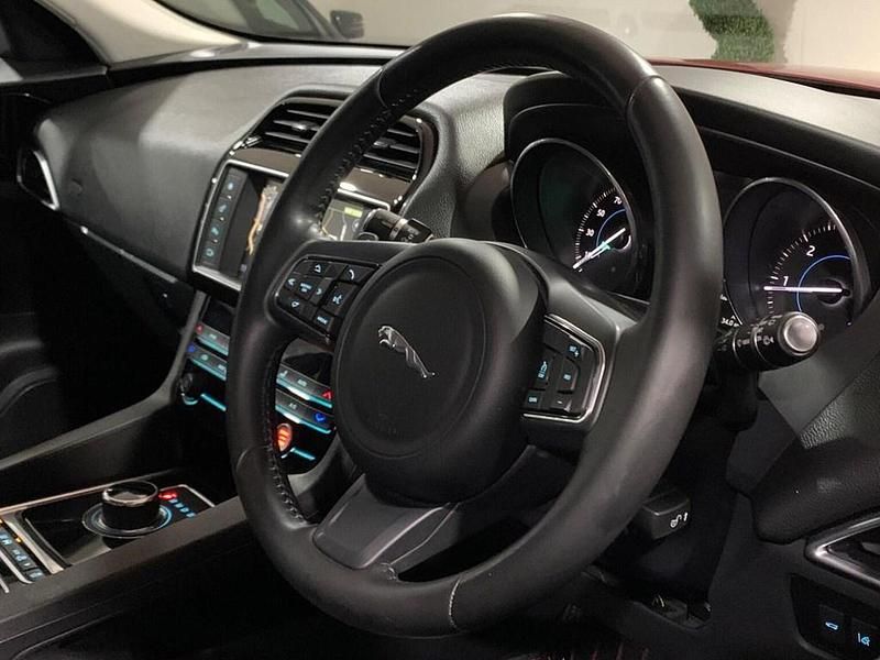 Used Jaguar F-Pace Prestige 2017 Red SUV
