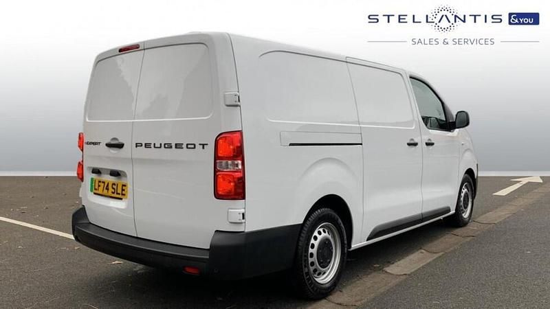 Used Peugeot e-Expert 98 kW (134 HP) 2025 White Van