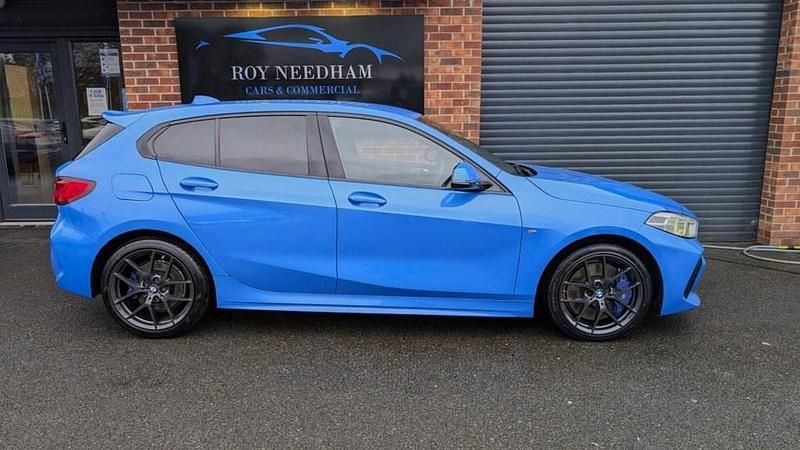 Used BMW 118 M Sport 150 HP (110 kW) 2020 Blue Hatchback