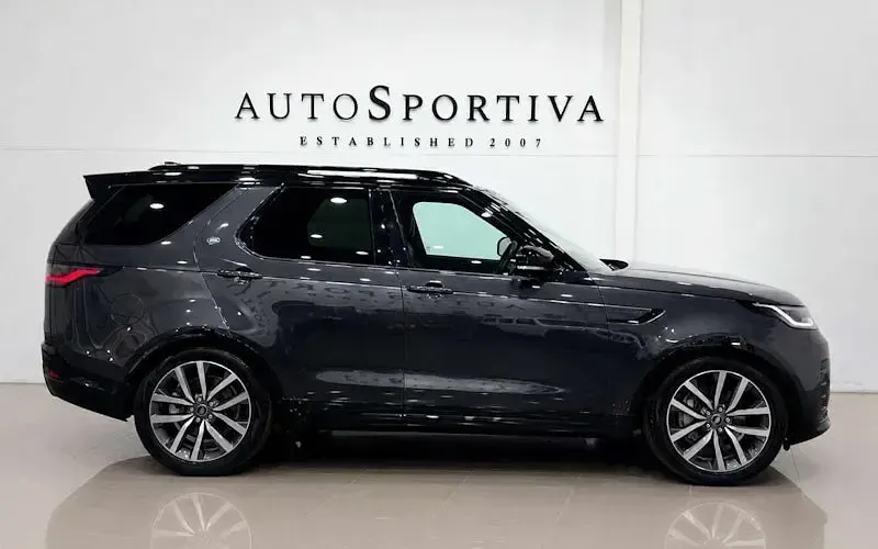 Used Land Rover Discovery 5 SE Dynamic 300 HP (220 kW) 2023 SUV