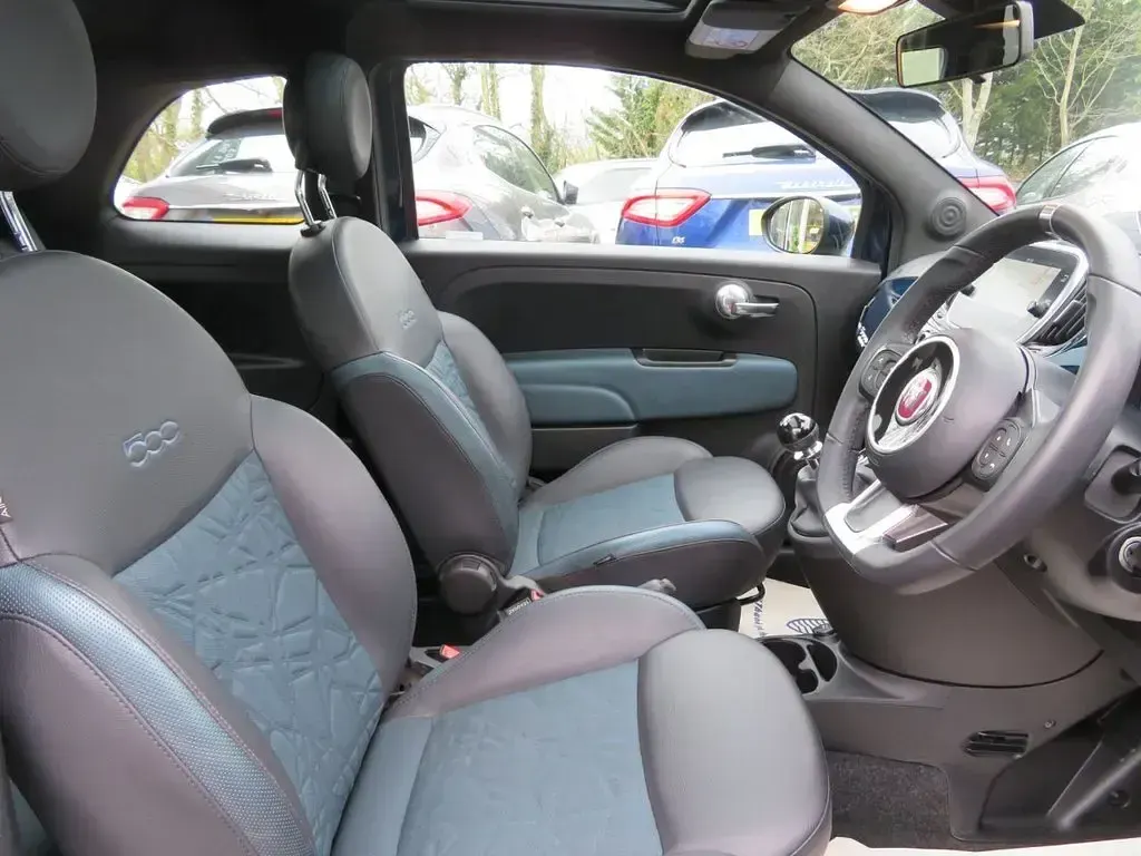 Used Fiat 500 Launch Edition 70 HP (51 kW) 2020 Blue Hatchback