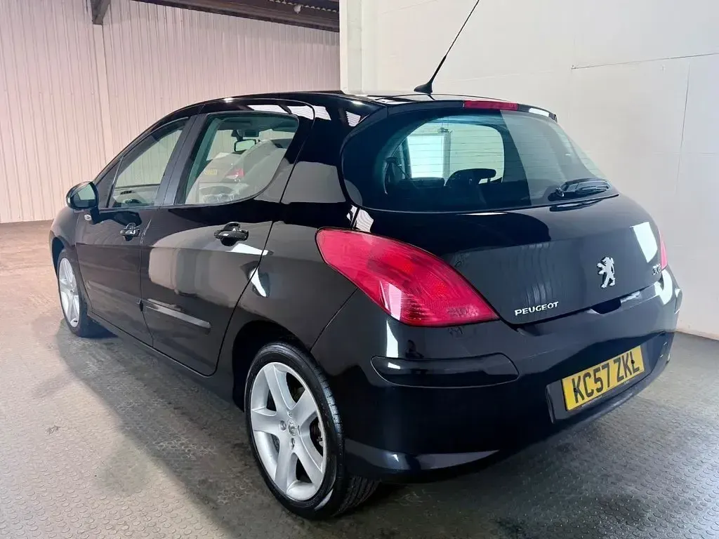 Używany Peugeot 308 Sport 156 KM (114 kW) 2007 Czarny Hatchback