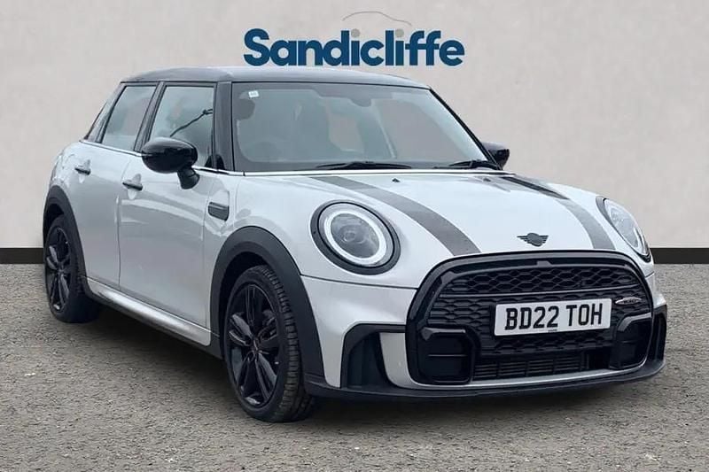 Metallic paint Used 2022 Mini Cooper Sport Hatchback | £19,746 (A bit pricey) - Image 1/4