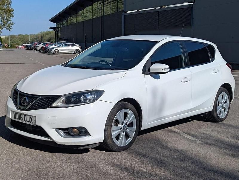 Used Nissan Pulsar N-TEC 190 HP (139 kW) 2016 White Hatchback