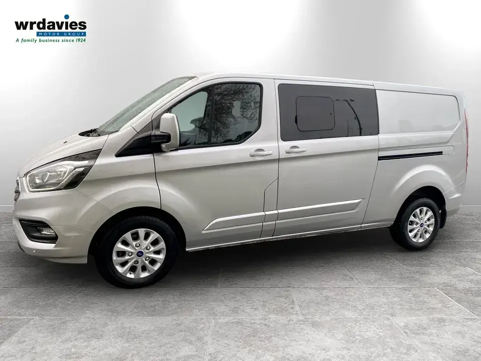 Used Ford Transit Custom Limited 130 HP (95 kW) 2023 Silver Van
