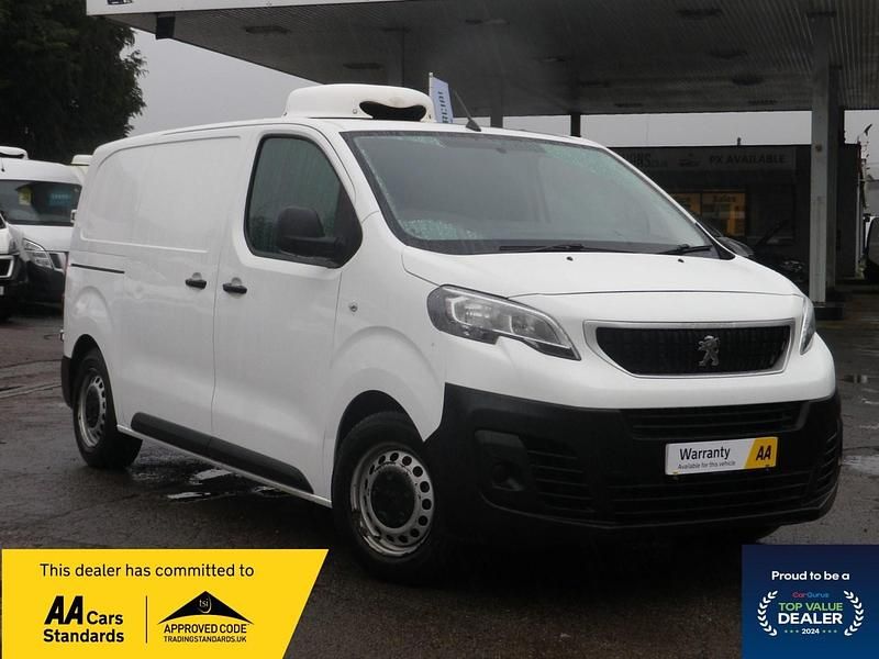 White Used 2019 Peugeot Expert S Van | £8,995 (Expensive) - Image 1/3