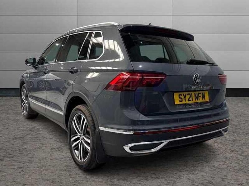 Used VW Tiguan Elegance 150 HP (110 kW) 2021 Grey SUV