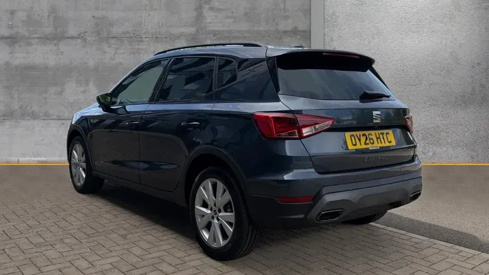 New Seat Arona FR First Edition 115 HP (84 kW) 2026 Metallic  magnetic tech grey with black roof SUV