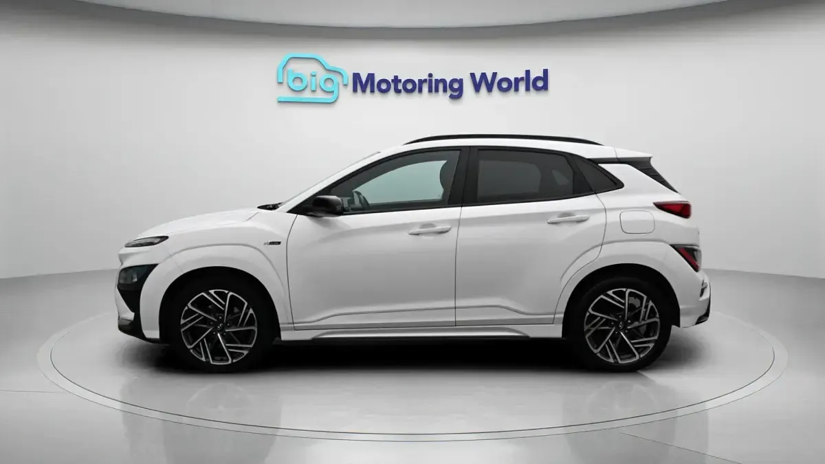 Gebraucht Hyundai Kona N Line 120 PS (88 kW) 2021 Weiß SUV