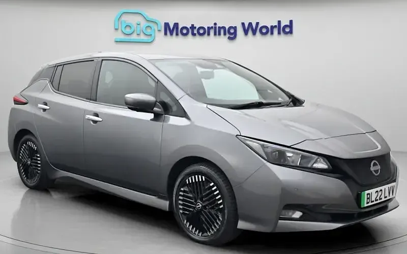Used Nissan Leaf N-Connecta 110 kW (150 HP) 2022 Hatchback